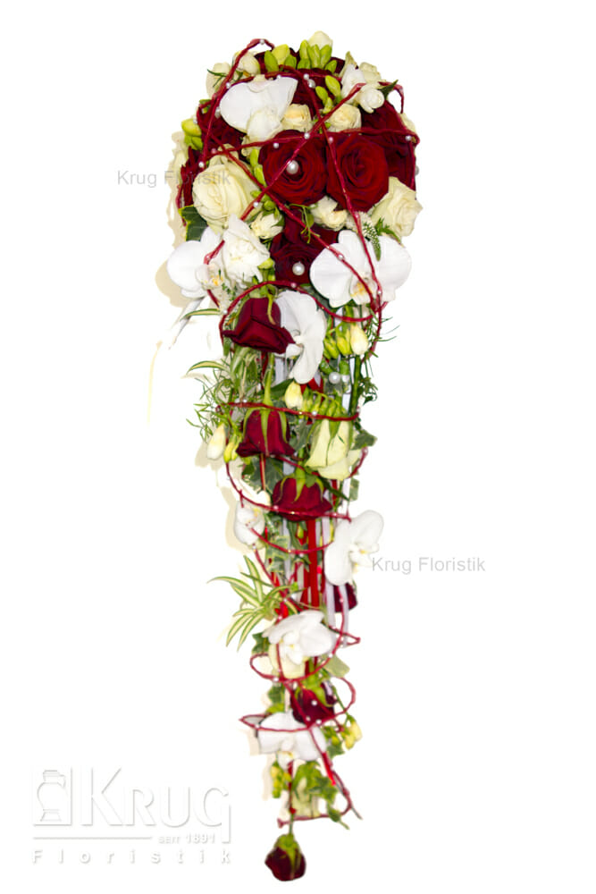 langer Brautstrauß mit roten Rosen, weiße Orchidee und Freesien